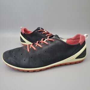 ECCO Biom Lite Sneaker Womens Size 40 US 9 Black Pink Leather Walking Shoes